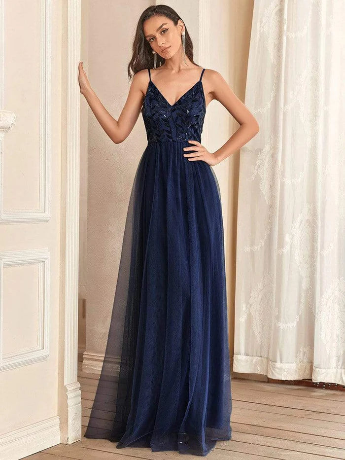 Women's Comfortable Lounge Attire V Neck Spaghetti Strap Embroidered Maxi Tulle Wedding Guest Dress