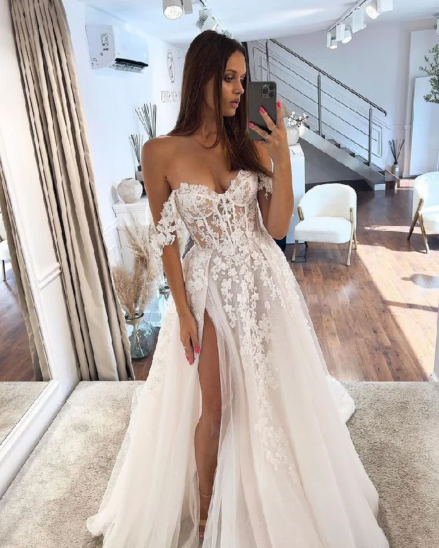 Women's Vacation Outfit Set Gorgeous A Line Sweetheart Tulle Wedding Dresses with Appliques        S3695