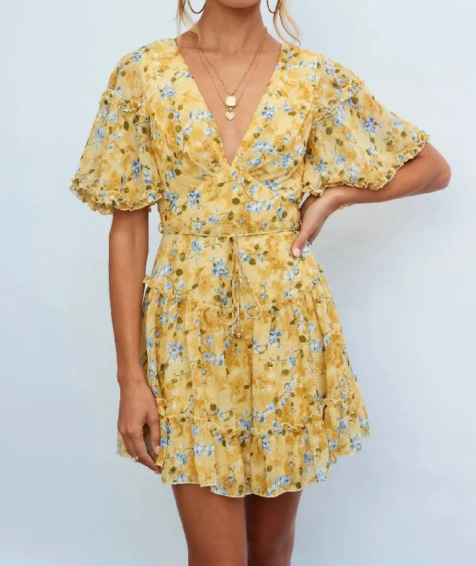 Women's Cozy Winter Attire Short Sleeve Mini Dress In Yellow Floral