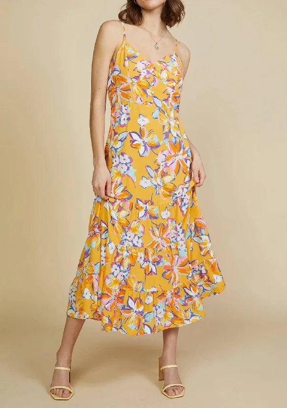 Women's Plus-Size Garments Woven Floral Printed Midi Dress In Mango Sorbet