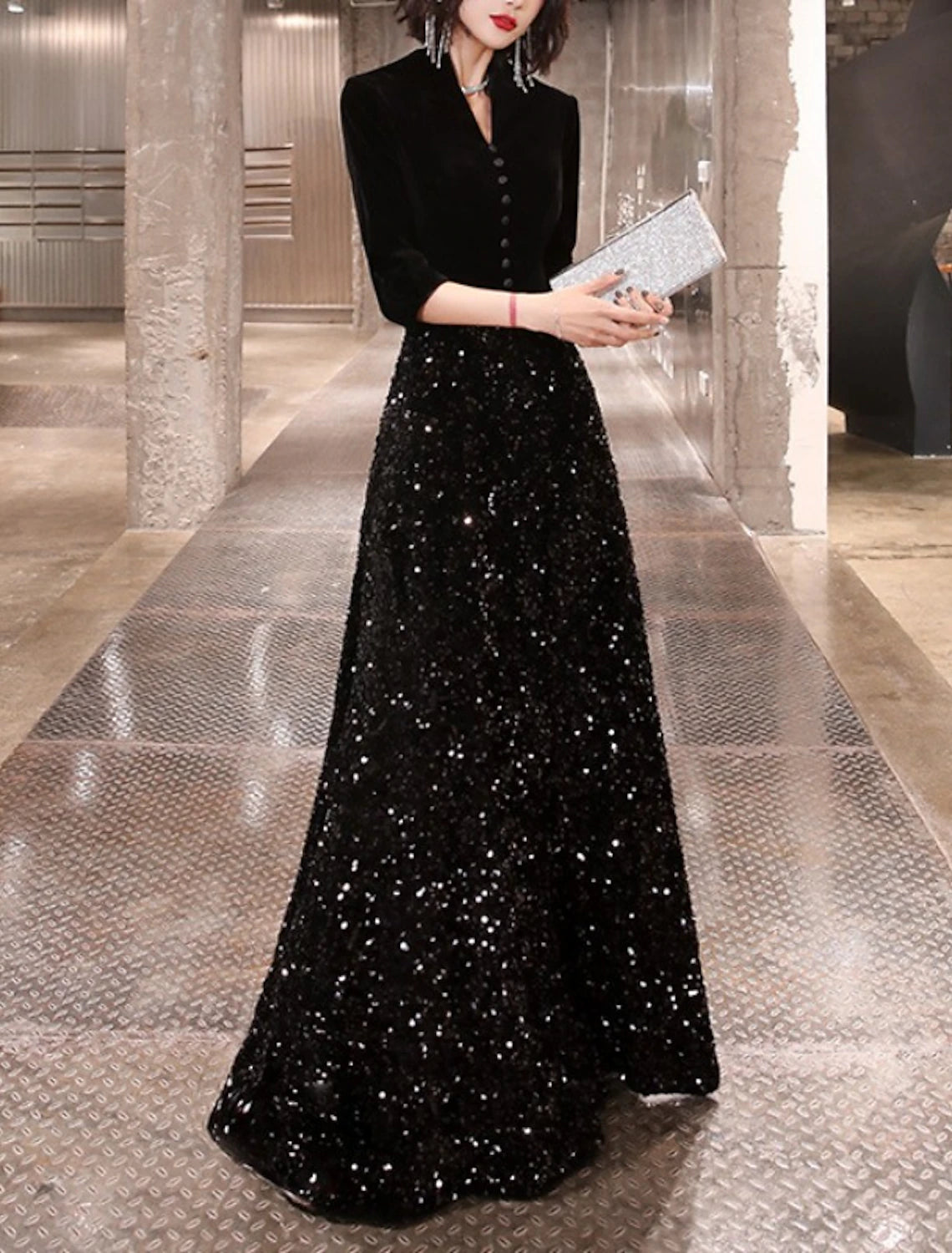 Chic Women's Garments Sheath / Column Mother of the Bride Dress Wedding Guest Party Sparkle & Shine Petite V Neck Floor Length Sequined Velvet Half Sleeve with Buttons