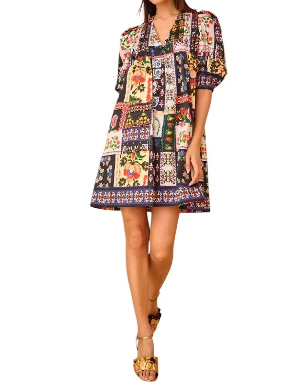 Women's Classic Attire Jenkins Dress In Floral Quilt