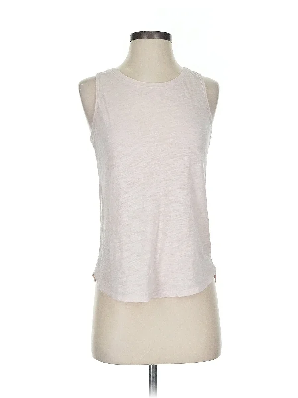 Women's Transitional Outfit Sleeveless T Shirt