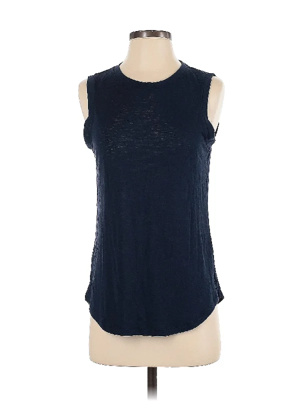 Women's Plus-Size Apparel Sleeveless T Shirt