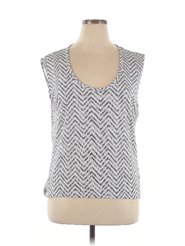 Stylish Women's Attire Sleeveless Top