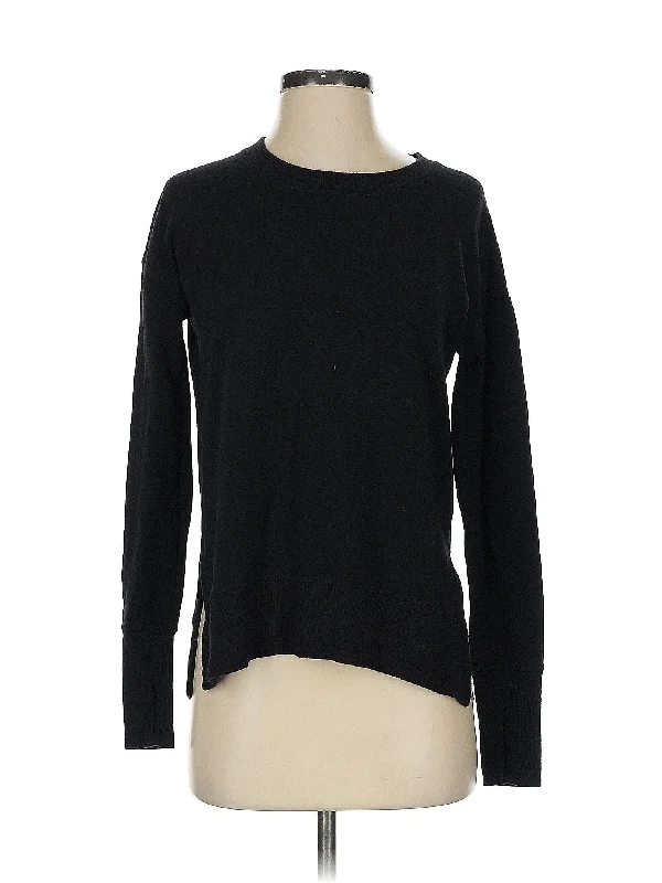 Women's Chic Apparel Pullover Sweater