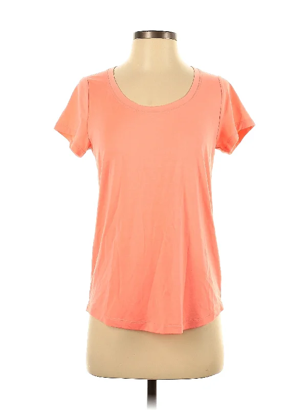 Fashion-Forward Women's Clothing Short Sleeve T Shirt